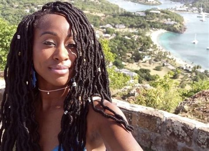 A Place in the Sun’s Scarlette Douglas Shares Swimsuit Photo From Hermitage Bay — Celebwell