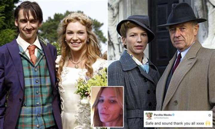 Are Perdita And Honeysuckle Weeks Twins? – Celebrity