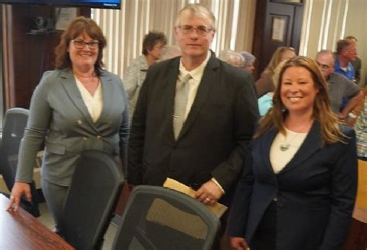 Attorney Stefanie Lambert Wiki, Age, Husband, Parents, Education & More