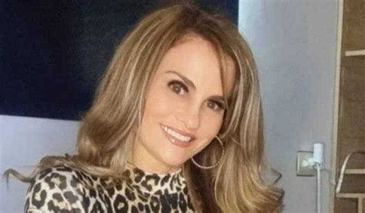 Aura Cristina Geithner in Bathing Suit Says Hello From Guatapé — Celebwell