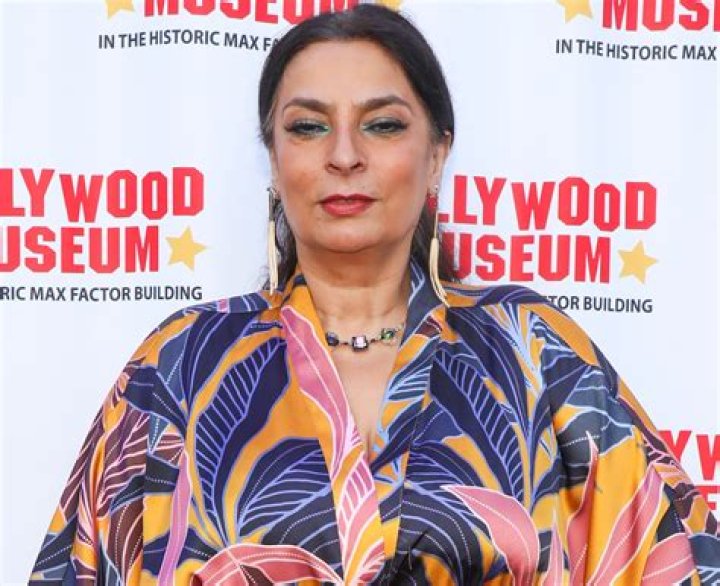 Big Bang Theory Star Alice Amter in Workout Gear is a "Queen"