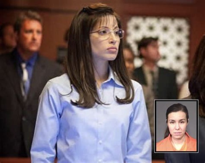 Big Bang Theory Star Tania Raymonde Shares Swimsuit Photo of “Happiness”