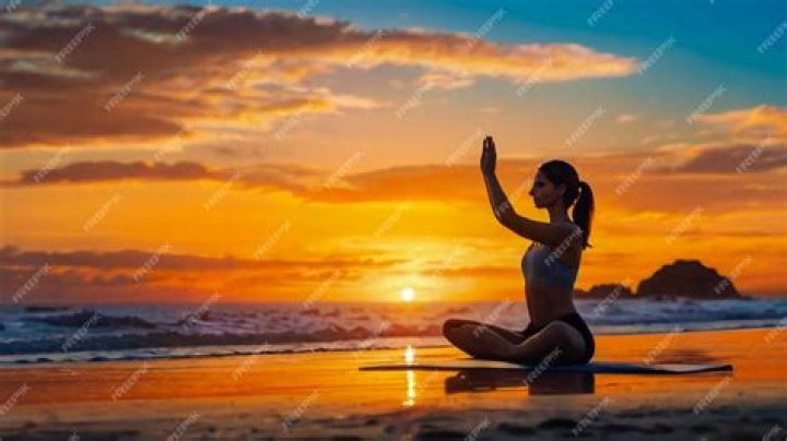 Camila Mendes Does Yoga Pose on Beach and Here's How She Stays Fit — Celebwell