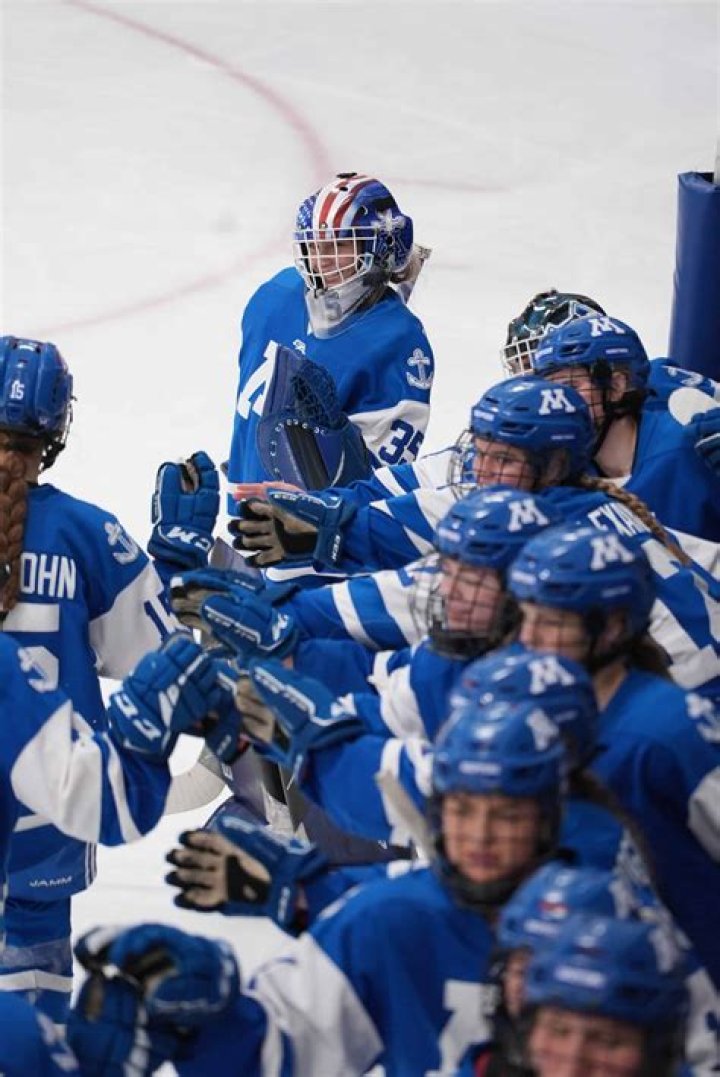 Charlie Boike Passes Away, St. Cloud Hockey Community Mourn