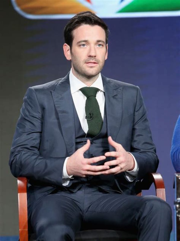 Colin Donnell Net Worth