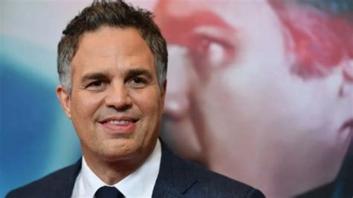 Did Mark Ruffalo have a brain tumor? – Celebrity