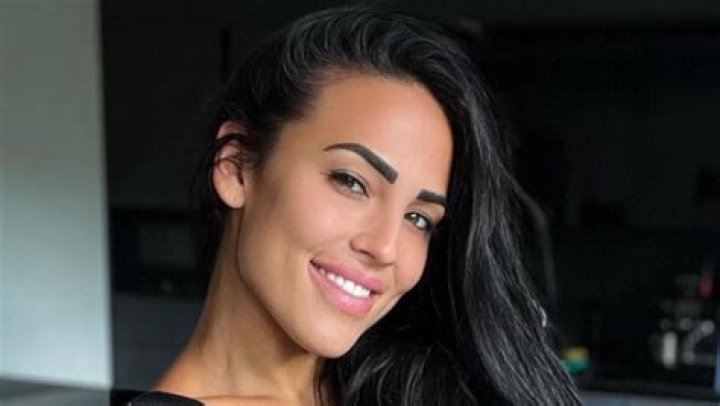 Elena Miras in Bathing Suit Has "Good Vibes" in Maldives — Celebwell