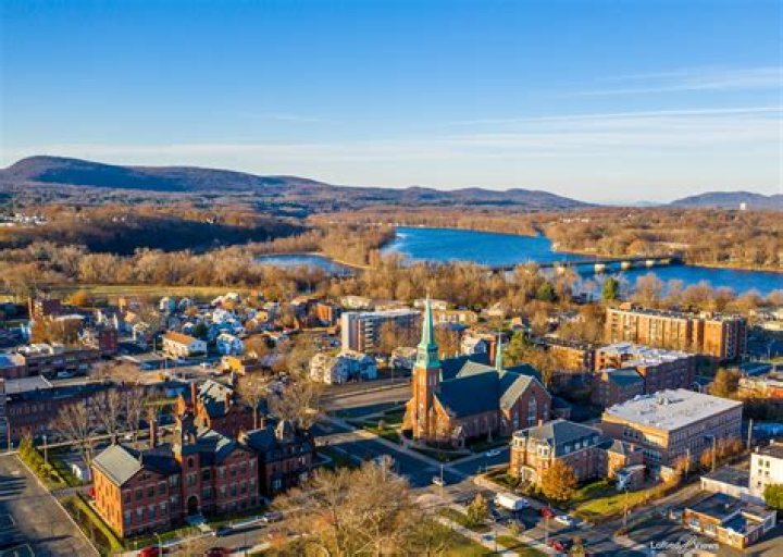 GoFundMe: Kaden Tuura and Aubrey Tuura, of Holyoke, Minnesota, Died in a crash in Carlton County.