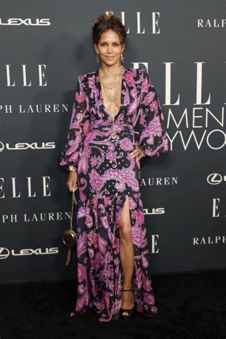 Halle Berry in Bathing Suit Says "All Mine, Not Sharing" — Celebwell
