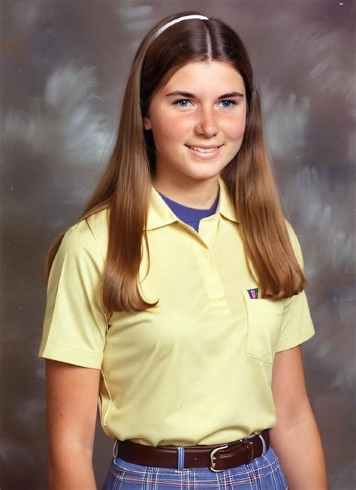 How did Deborah Gail Stone get crushed? – Celebrity