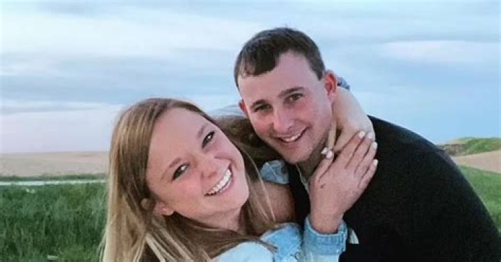 Iowa Teacher Cassidy Kraus Wiki, Age, Husband, Parents and More