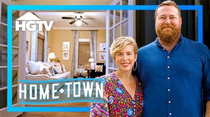Is Hometown Staged? – Celebrity