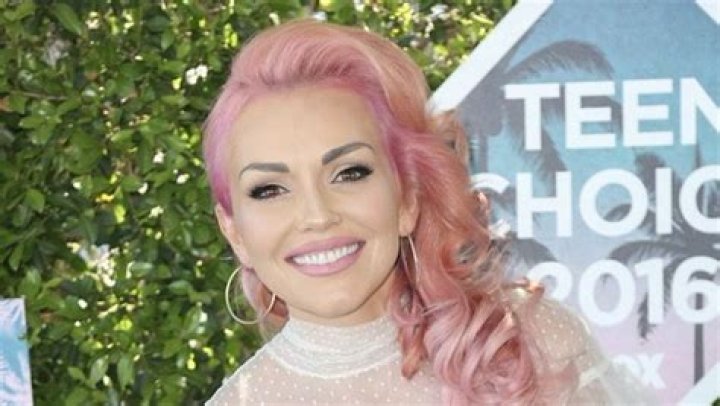 Kandee Johnson - Bio, Facts, Family Life of YouTuber