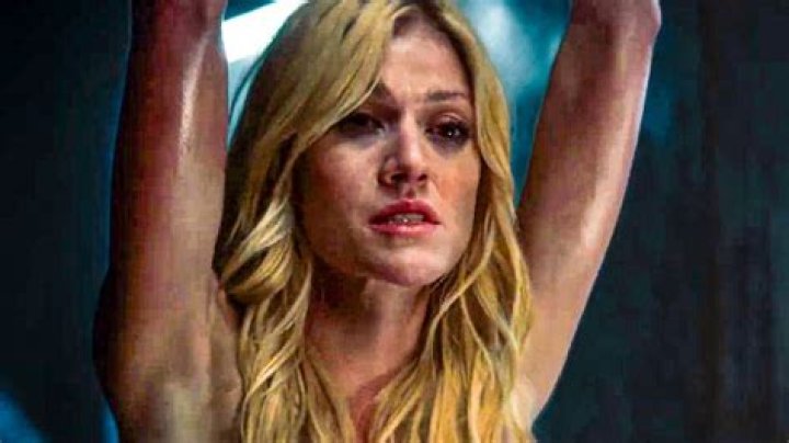 Kat McNamara in Bathing Suit Says "Life's a Beach" — Celebwell