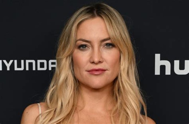 Kate Hudson In Workout Gear Says “It’s Aries Season”