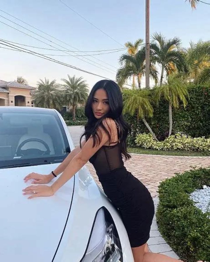 Kayla Kosuga [Youtuber] Net Worth, Wiki, Height, Weight & More