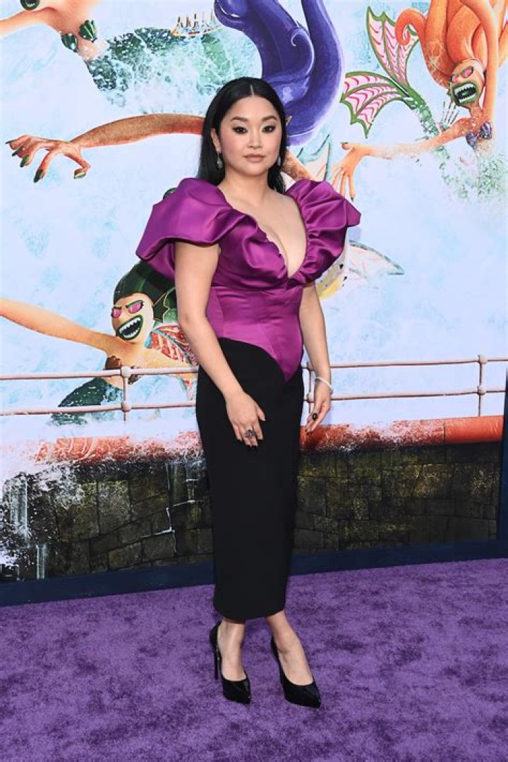 Lana Condor in Bathing Suit Says "I'm Never Leaving"