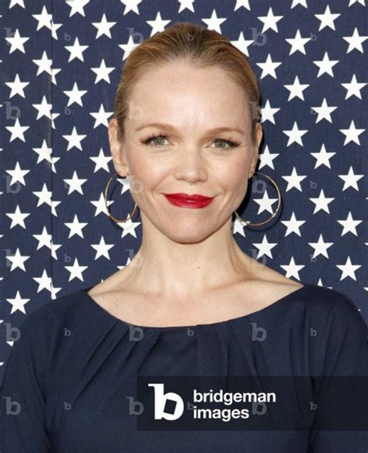 Lauren Bowles Biography – Facts, Childhood, Family Life, Achievements