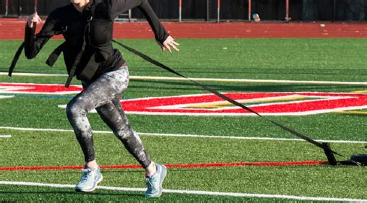 Lexi Thompson in Workout Gear Shares "Hotel Gym Workout"