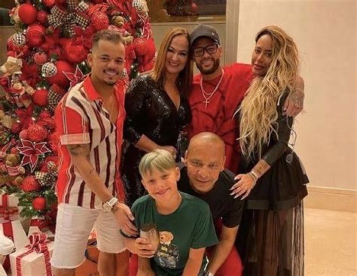 Neymar Jr Family Tree Father, Mother and Son Name Pictures