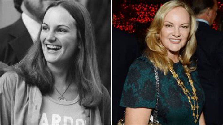 Patty Hearst Biography - Facts, Childhood, Family & Kidnapping