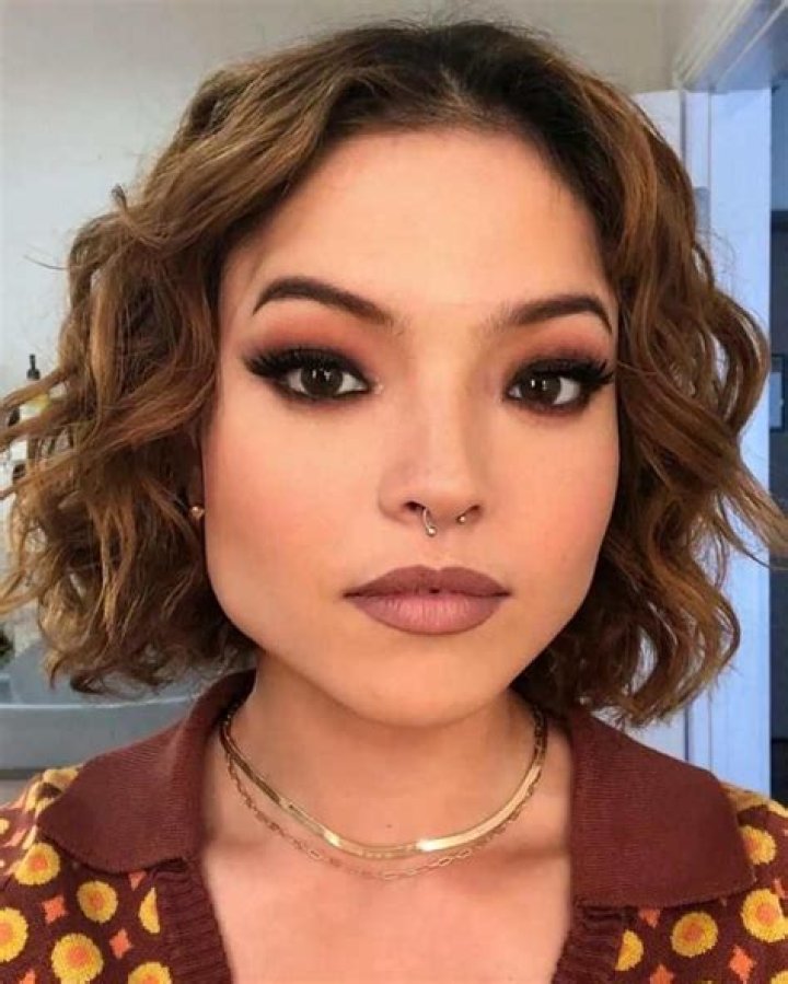 Piper Curda - Bio, Facts, Family Life of Actress