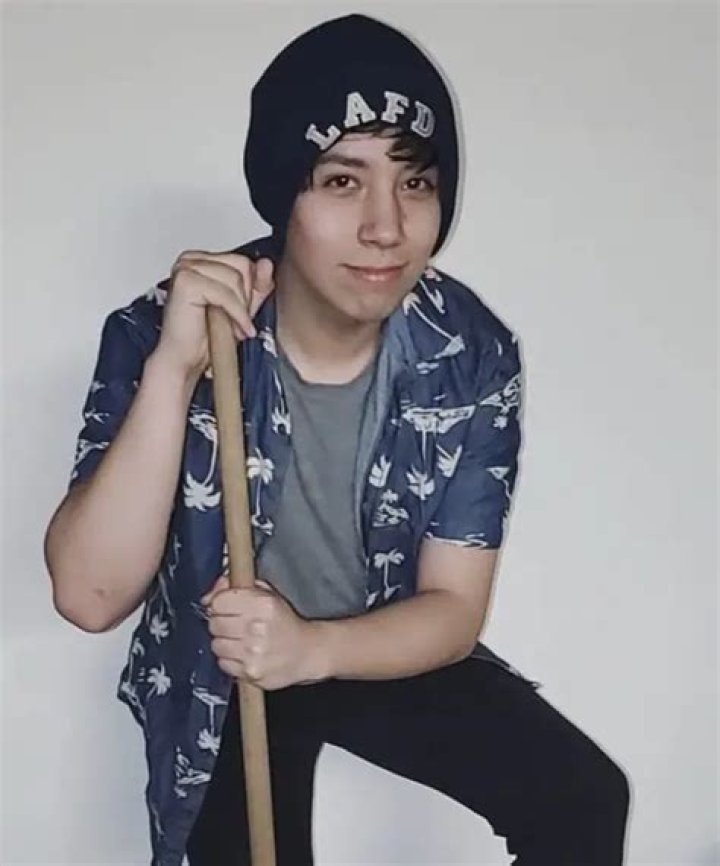 Quackity [Youtuber] Net Worth, Wiki, Height, Weight, Age & More