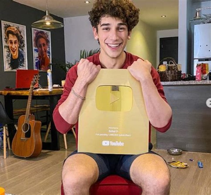 Rebal D - Bio, Facts, Family of YouTube Prankster & Comedian