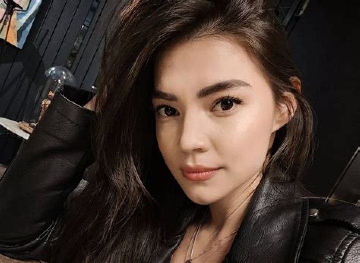 Rhian Ramos in Bathing Suit is "Wow" — Celebwell