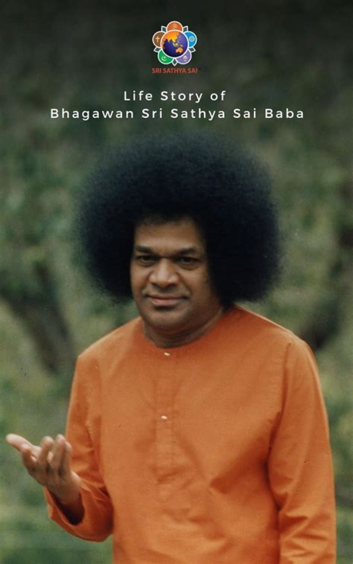 Sai Baba Biography - Facts, Childhood, Family Life & Achievements