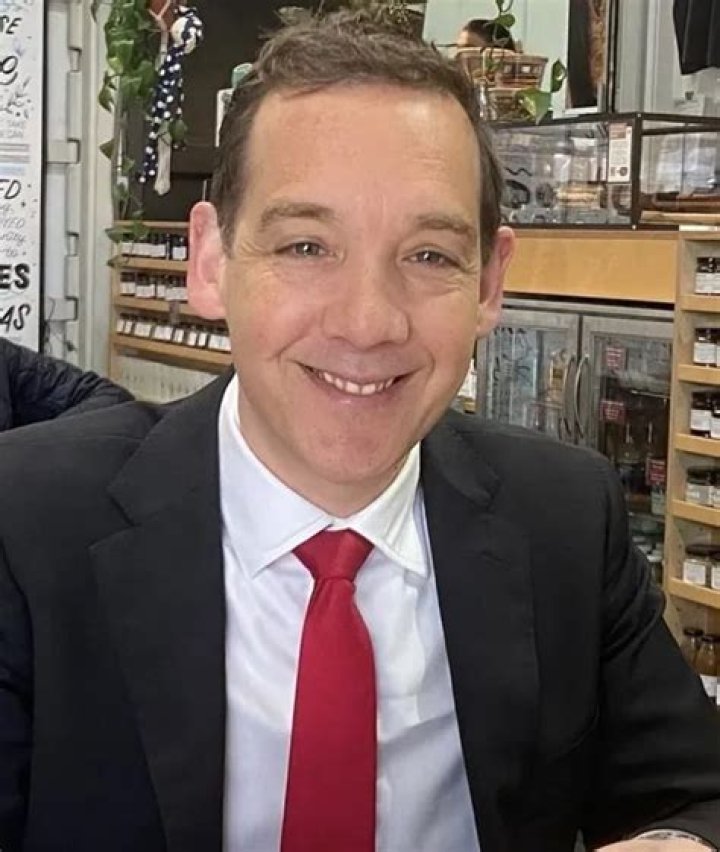 Steve Dimopoulos Net Worth, Age, Wife, Family, Height & More