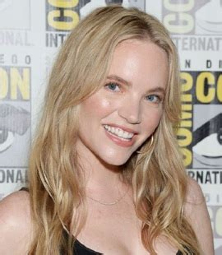 Tamzin Merchant Body Measurements Height Weight Age Facts Family