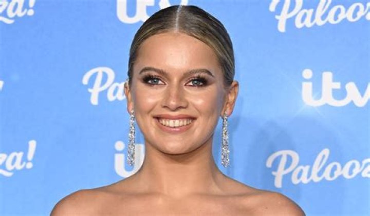 Tasha Ghouri in Bathing Suit is a "Beauty" — Celebwell