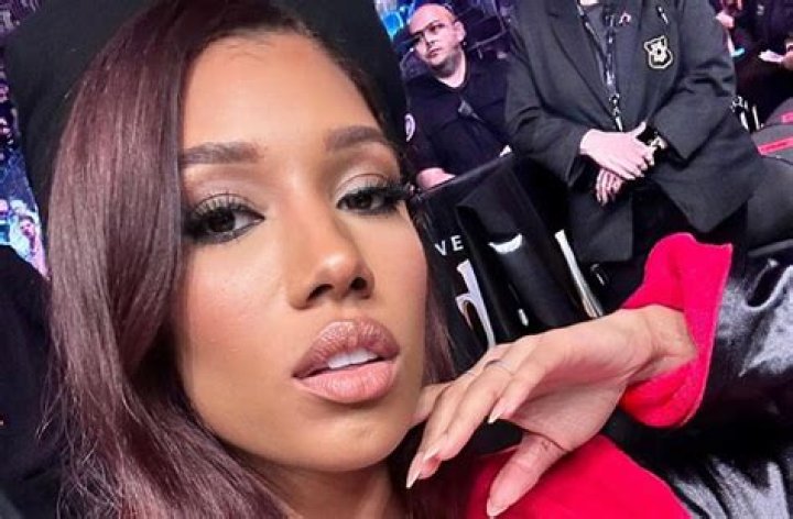 UFC Octagon Girl Brookliyn Wren Shares Swimsuit Photo and “Is Magic”