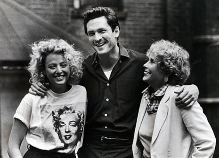 Virginia Madsen Biography - Facts, Childhood, Family Life & Achievements