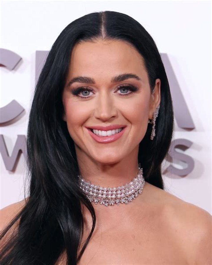 What is the name of rat female? – Celebrity