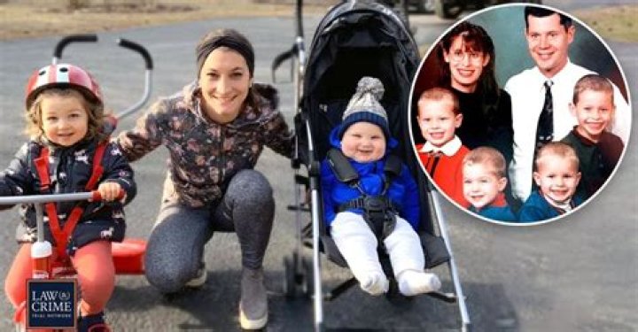 Who is Lindsay Clancy? Wiki, Age, Husband, Kids, Parents, Net Worth & More